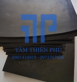 Cao su tấm màu đen