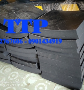 gia công tấm cao su kê máy