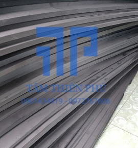 Cao su xốp màu đen