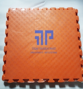 THẢM XỐP LÓT SÀN 60X60CM MÀU CAM