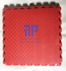 THẢM XỐP LÓT SÀN 60X60CM MÀU ĐỎ