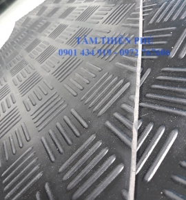 tấm cao su chống trượt dày 5mm