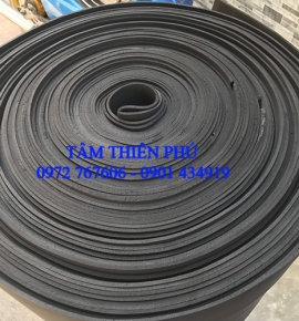 cuộn mút xốp eva màu đen dày 3mm