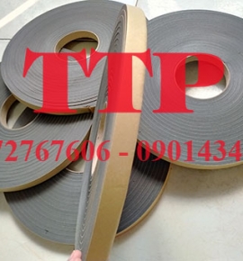 Ron xốp eva 1 mặt keo 25mmx4mmx10m